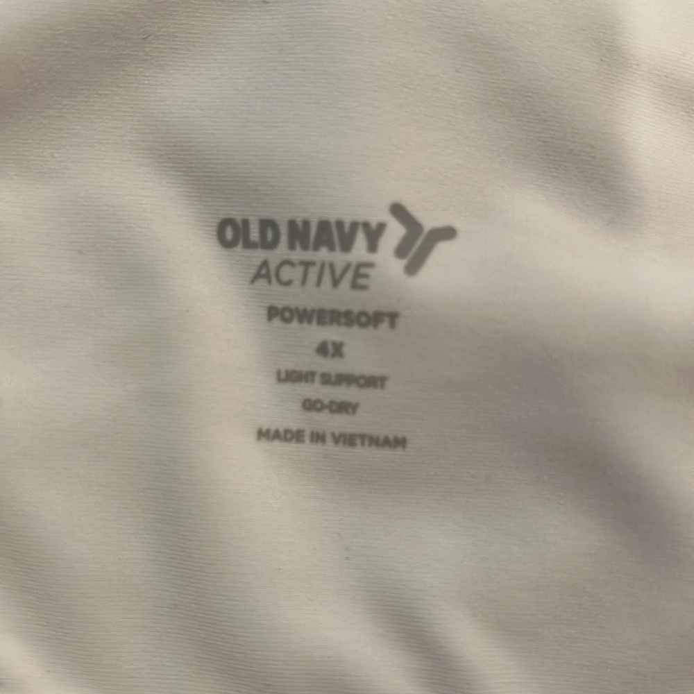 Old Navy Active Women’s Sports Bra